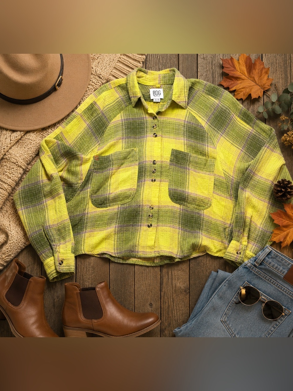 BDG Urban Outfitters Green Plaid Oversized Cropped Flannel Shirt Shacket XS
